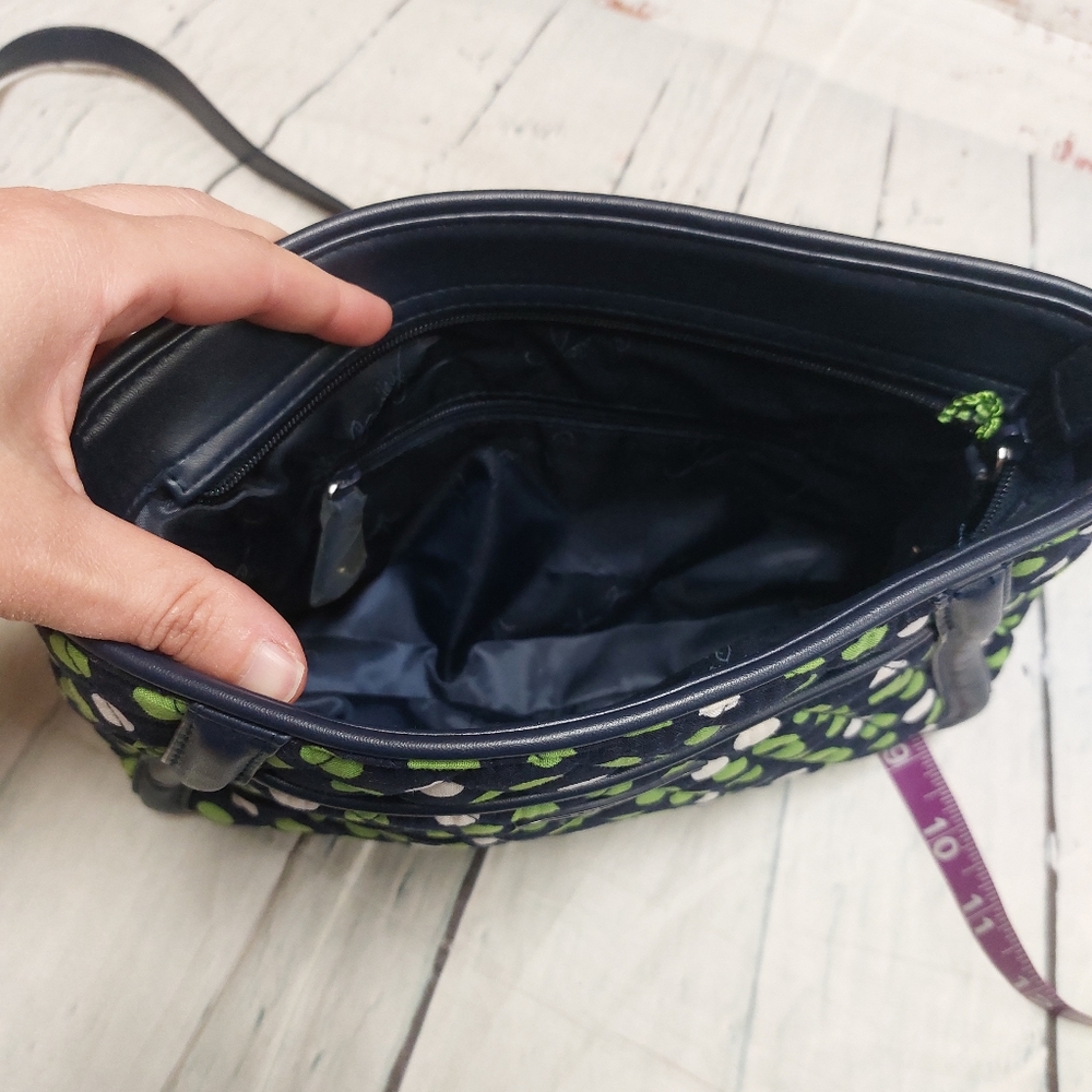 Vera Bradley crossbody purse - Picture 6 of 8